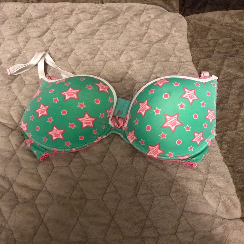 Secret Lace push-up bra